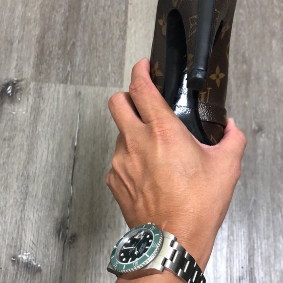 Brand New Louis Vuitton Shoes Work once inside of carpet governor ball - Picture 11 of 13